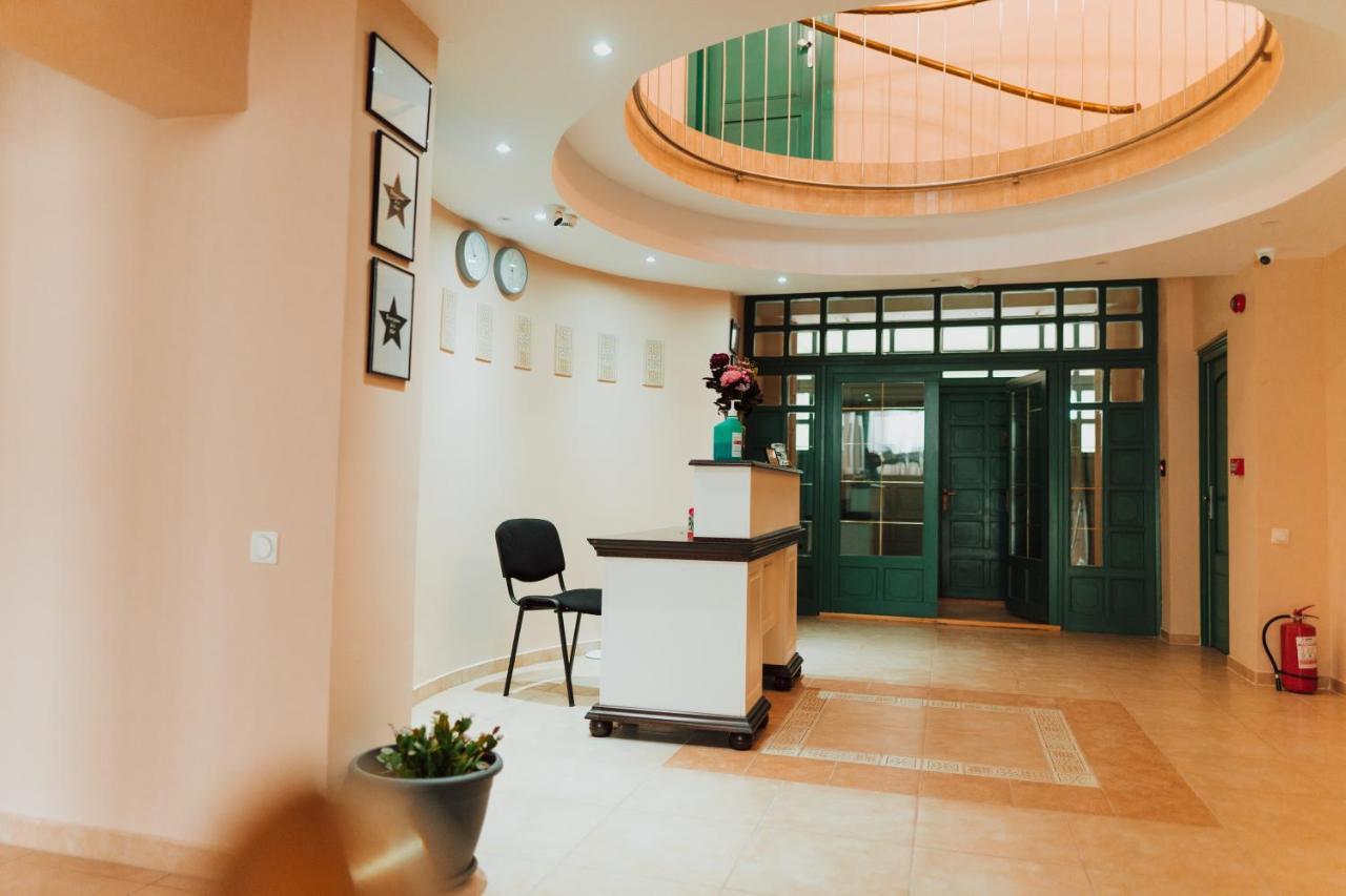 Green Villa ซีบิว ภายนอก รูปภาพ